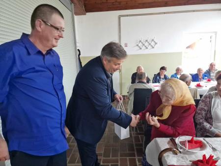 srečanje starejših cezanjevci (2)